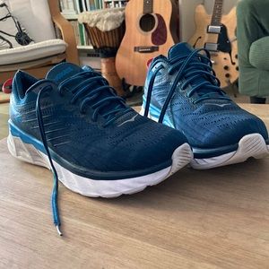 Hoka men’s Arahi 4 10.5 2e (4 wide) (#2)